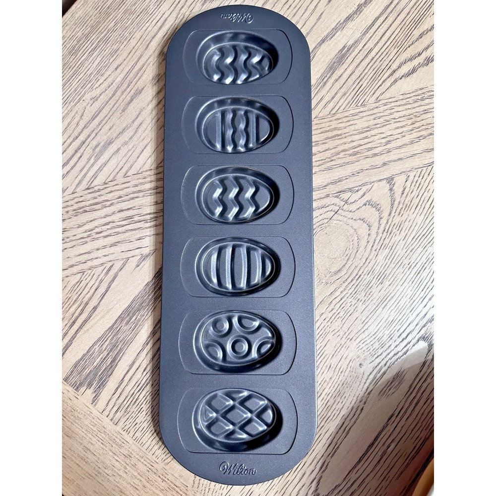 Wilton Easter Nonstick Cookie Shortbread Brownie Pan‎ Easter Egg Shaped